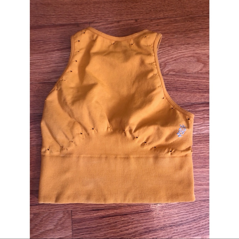 🎀 Free People • Limber Crop